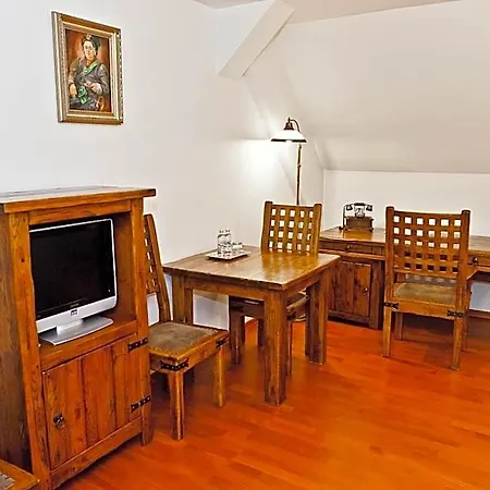 Zamek Krolewski W Niepolomicach Hotel 3*