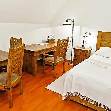 Zamek Krolewski W Niepolomicach Hotel 3*