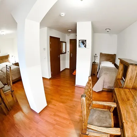 Hotel Zamek Krolewski W Niepolomicach Niepołomice